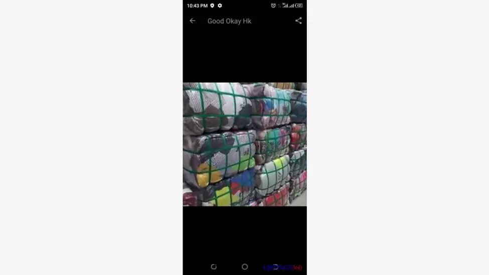 Uk bale of mix clothes