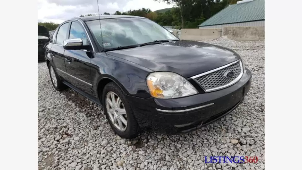 ₦350,000 2005 FORD FIVE HUNDRED LIMITED FOR SALE CALL ON: 07045512391