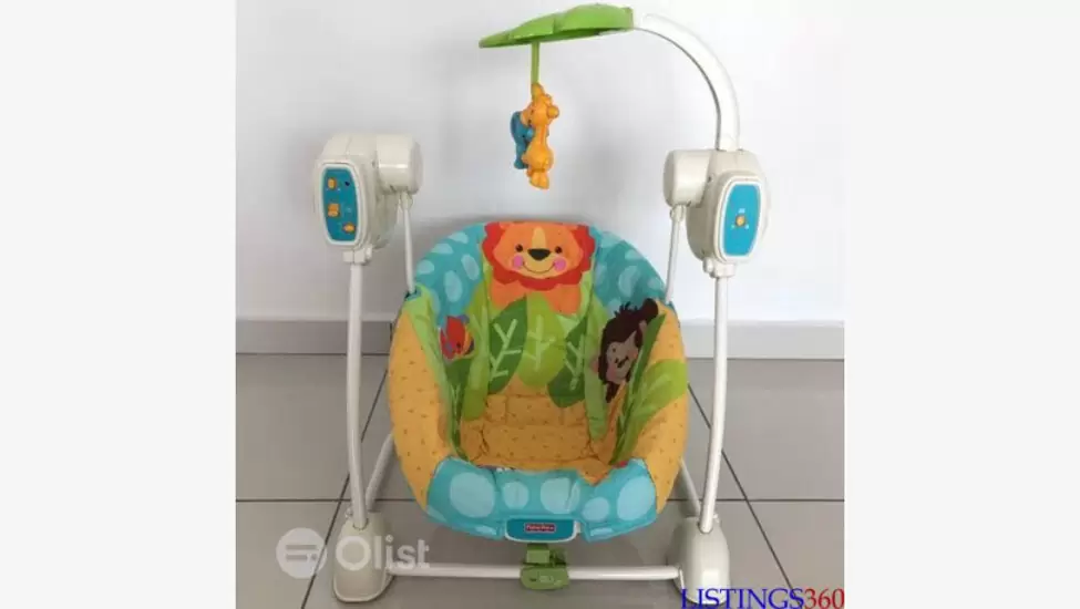 ₦40,000 Fisher price space saver swing and seat